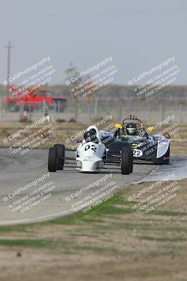 media/Oct-25-2025-CalClub SCCA (Sat) [[34c778dfbe]]/Group 5/Qualifying/